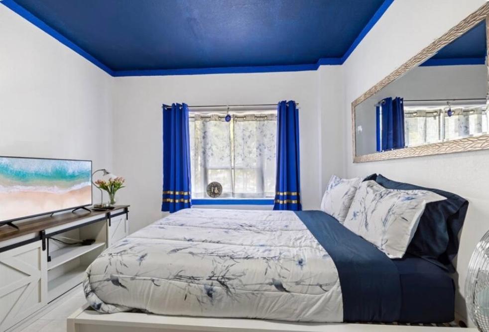 The Plaza Miami Apartment